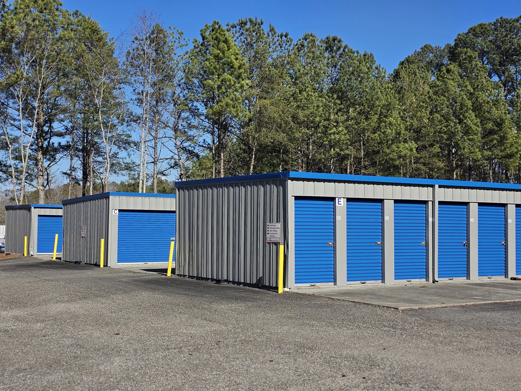 Georgia self-storage facility exterior rows